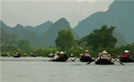 Perfume Pagoda Excursion